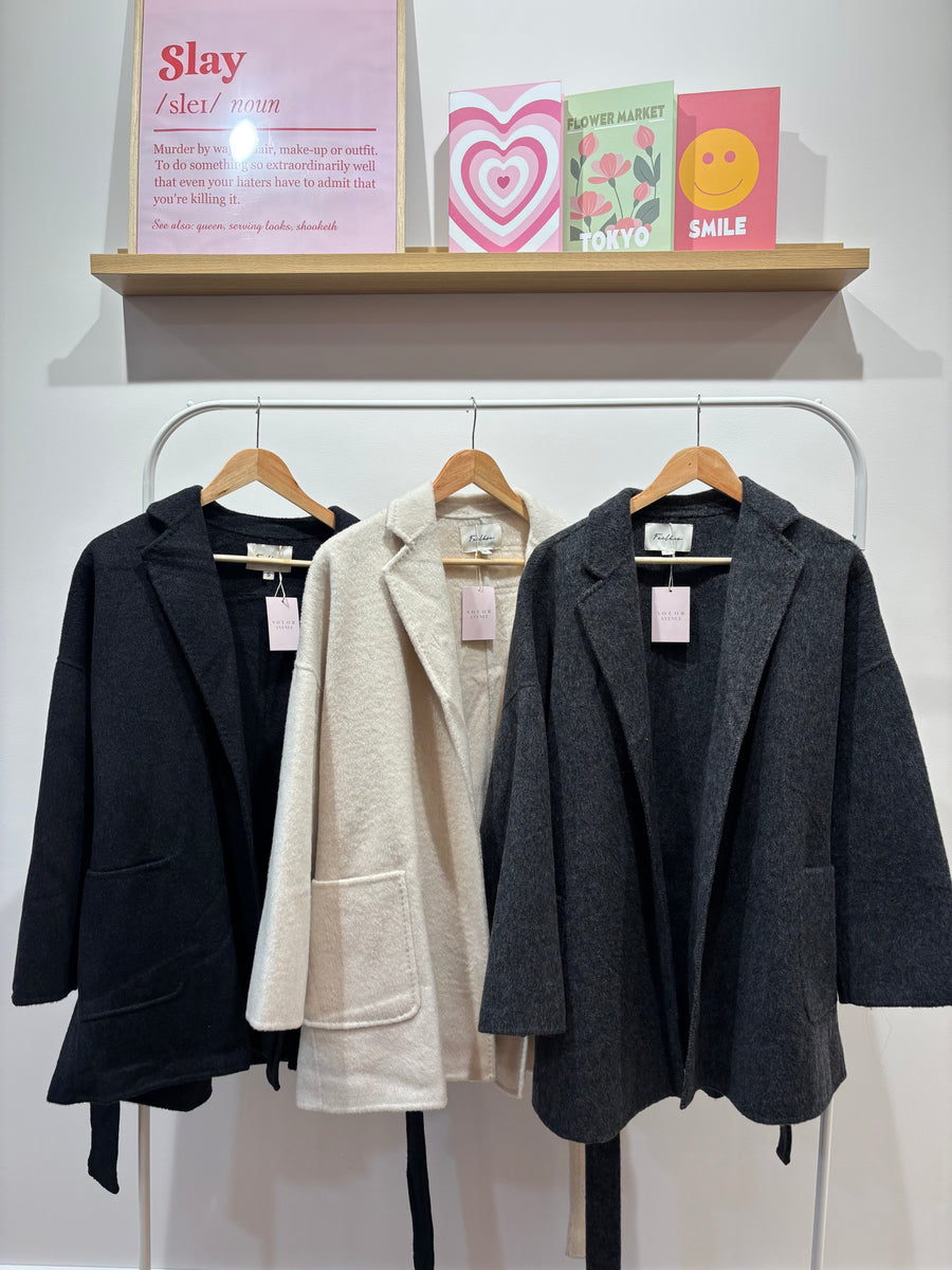 Manteaux court en laine