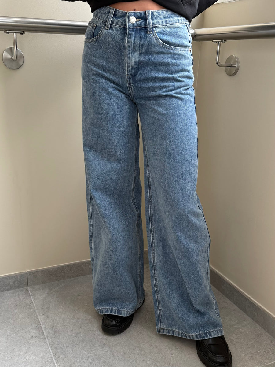 Jean "Belly"