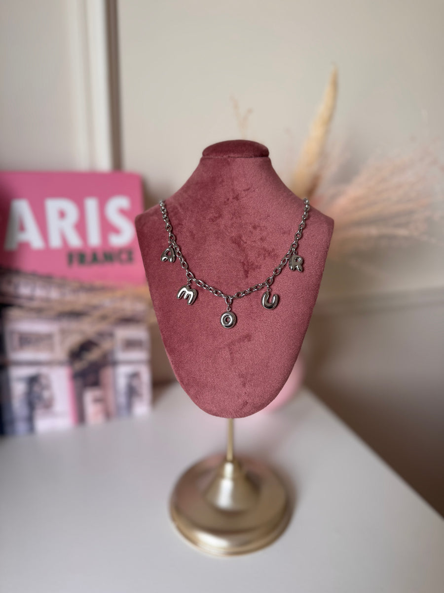 Collier breloque "Amour"